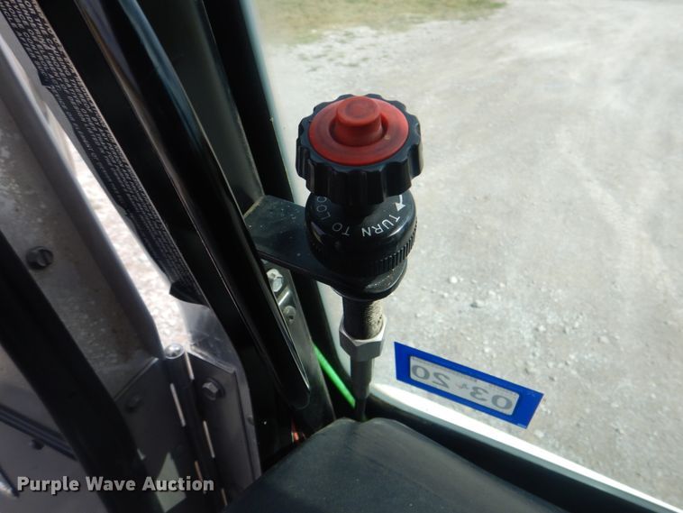 image for item HT9457 2004 Peterbilt 320  pot hole patcher truck