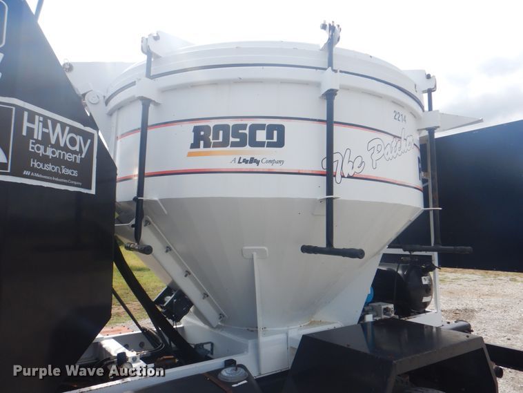 image for item HT9457 2004 Peterbilt 320  pot hole patcher truck