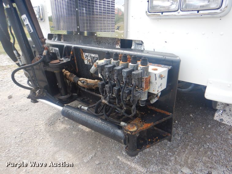 image for item HT9457 2004 Peterbilt 320  pot hole patcher truck