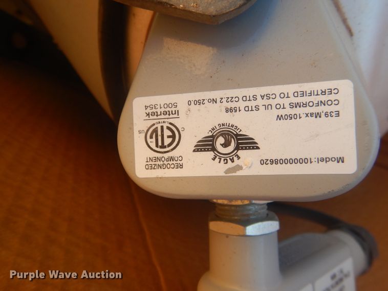 image for item HU9301 (32) tower lights