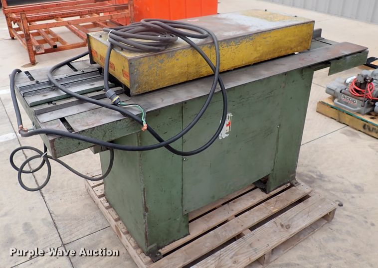 image for item IB9068 Engell 825 roll forming machine