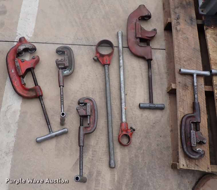 image for item IB9069 (4) Ridgid copper cutting machines