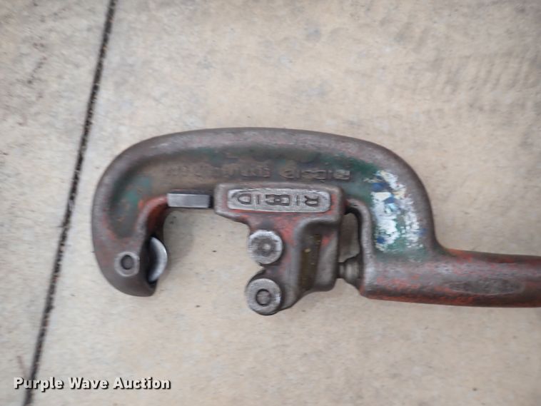 image for item IB9069 (4) Ridgid copper cutting machines