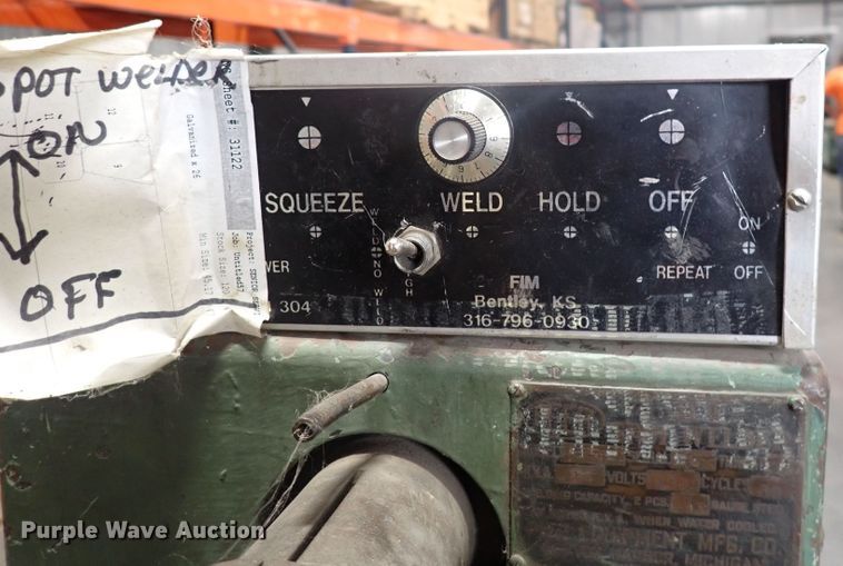 image for item IB9072 Pier Equipment spot welder