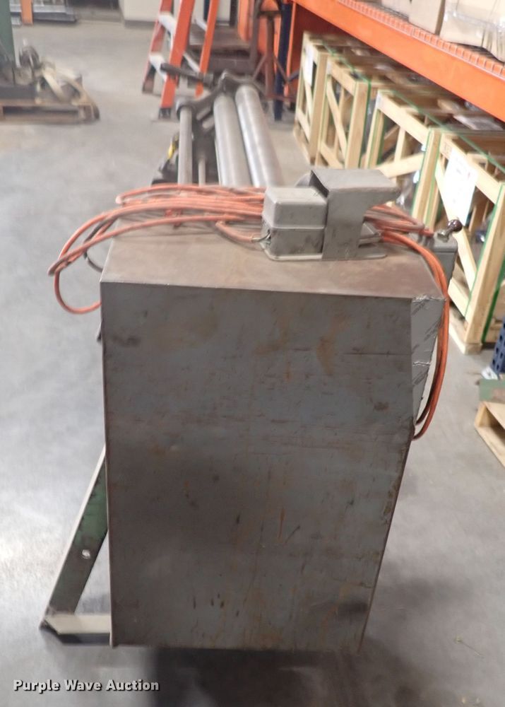 image for item IB9073 Metal roller