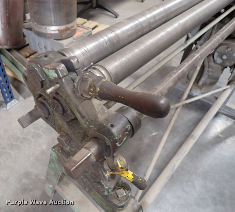 image for item IB9073 Metal roller