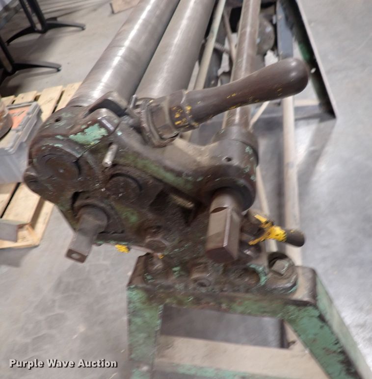 image for item IB9073 Metal roller