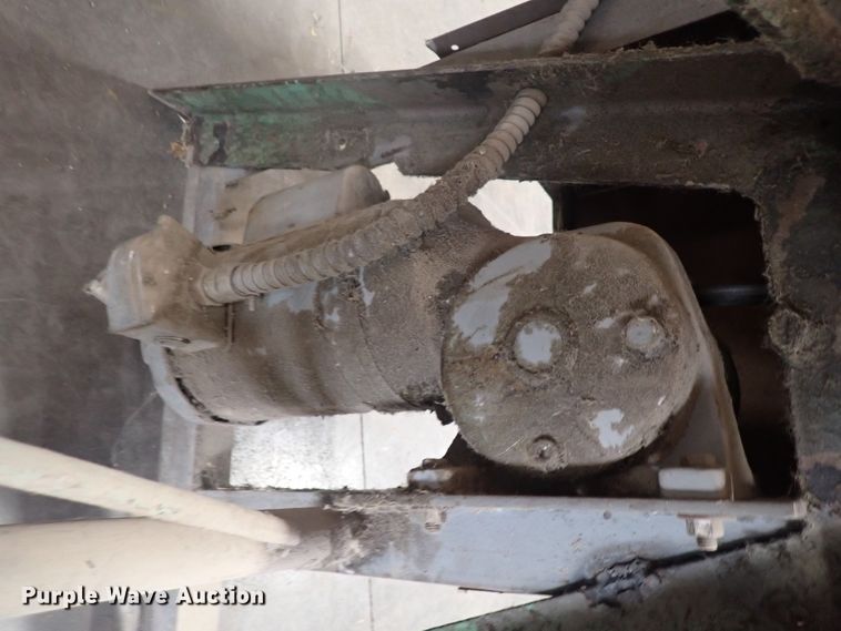 image for item IB9073 Metal roller