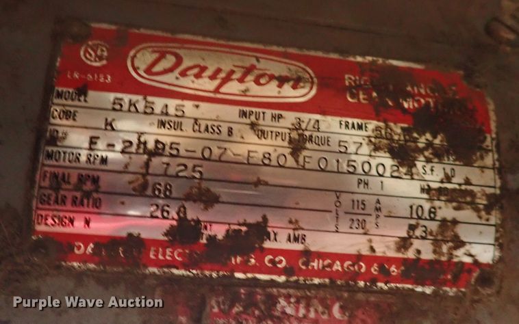 image for item IB9073 Metal roller