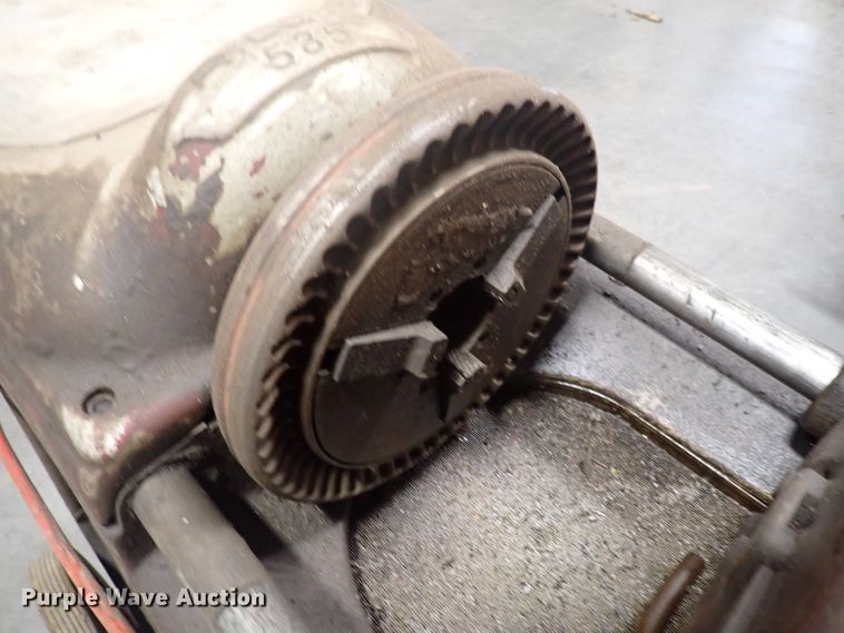 image for item IB9075 Ridgid 535 pipe machine