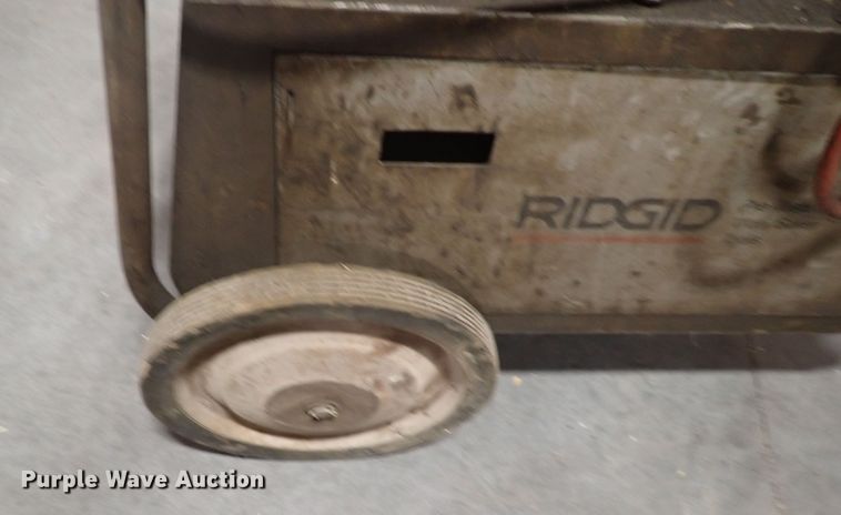 image for item IB9075 Ridgid 535 pipe machine