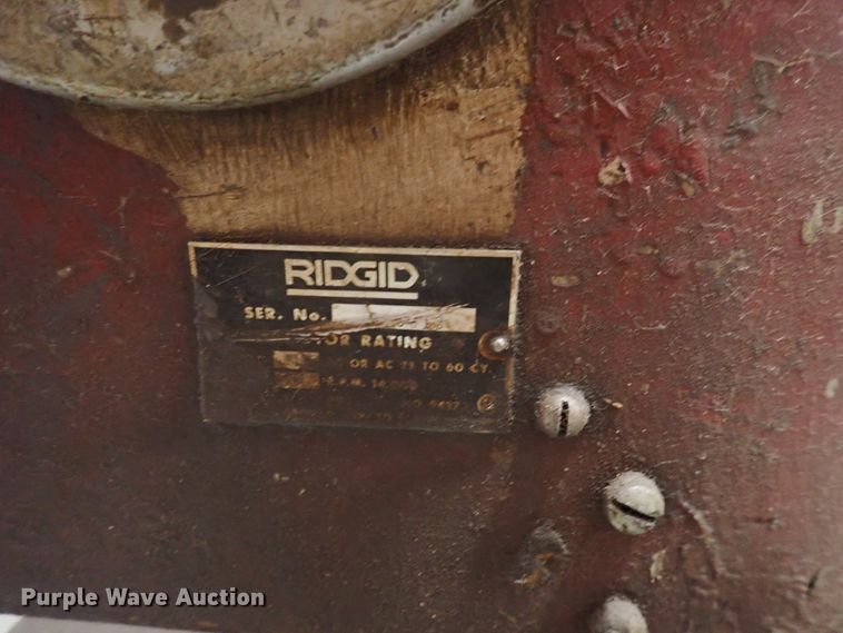 image for item IB9075 Ridgid 535 pipe machine