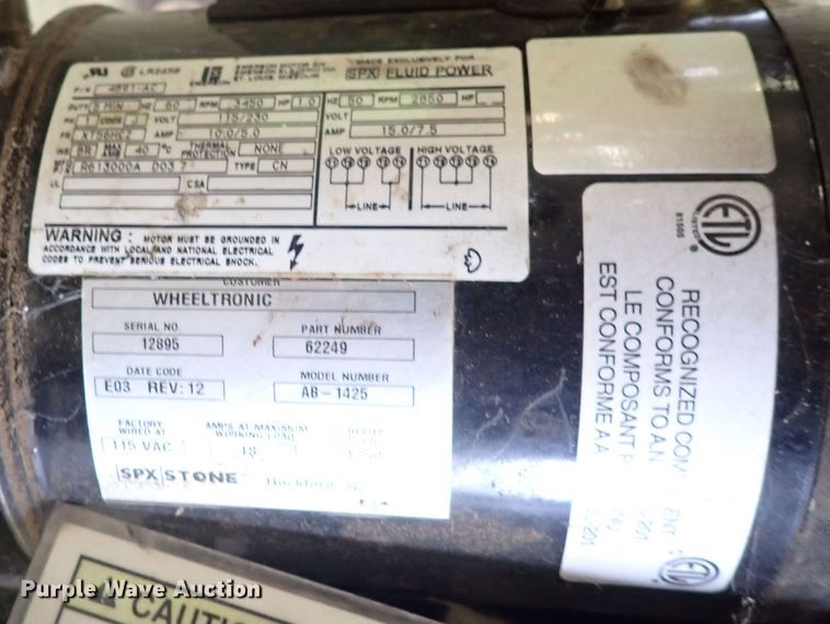 image for item IB9078 Wheeltronic AB-1425  platform lift