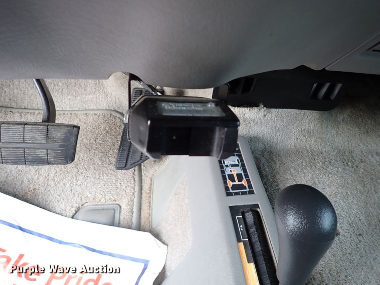 image for item IC9500 1999 Chevrolet Suburban 1500  SUV