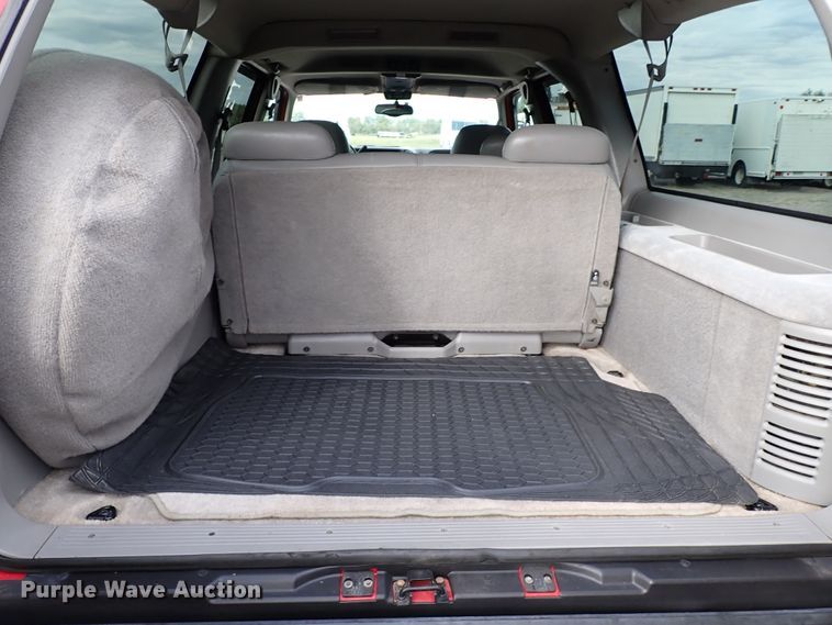 image for item IC9500 1999 Chevrolet Suburban 1500  SUV