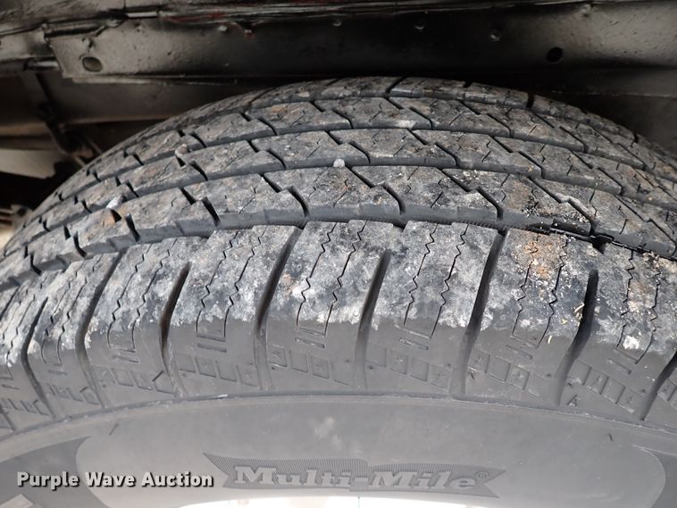 image for item IC9500 1999 Chevrolet Suburban 1500  SUV