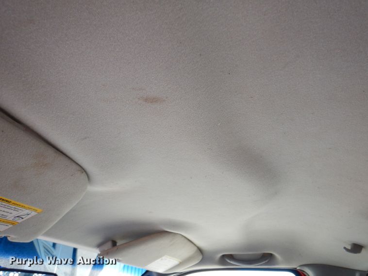 image for item IJ9497 2004 Ford F550 Super Duty  winch truck