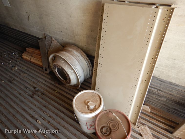 image for item IJ9498 Enclosed cargo body