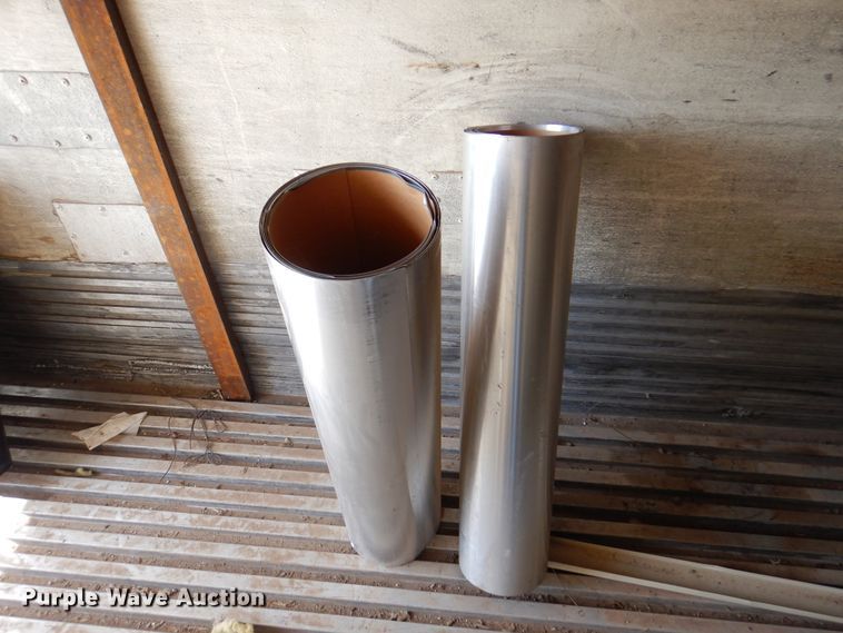 image for item IJ9498 Enclosed cargo body