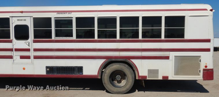 image for item IK9504 2001 Blue Bird All American  school bus