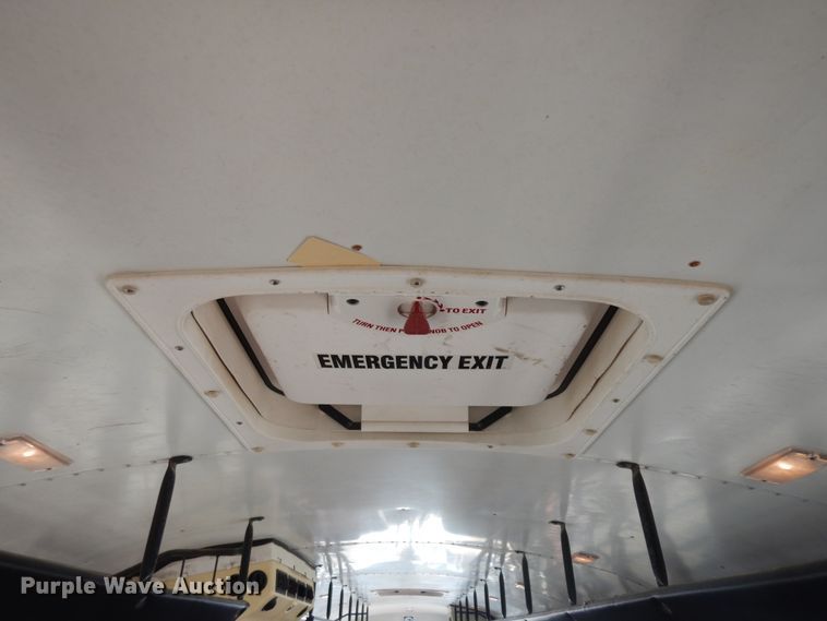 image for item IK9504 2001 Blue Bird All American  school bus