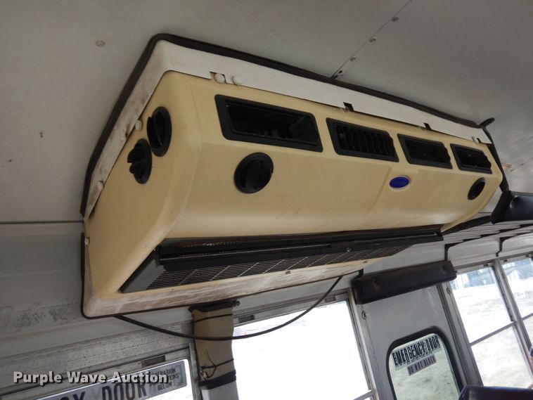 image for item IK9504 2001 Blue Bird All American  school bus