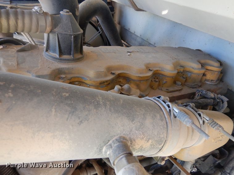 image for item IK9504 2001 Blue Bird All American  school bus