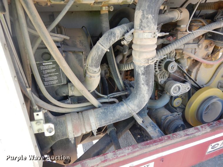 image for item IK9504 2001 Blue Bird All American  school bus