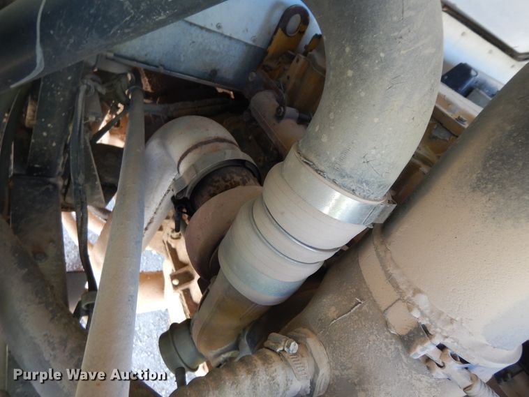 image for item IK9504 2001 Blue Bird All American  school bus