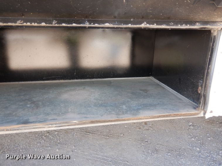 image for item IK9504 2001 Blue Bird All American  school bus