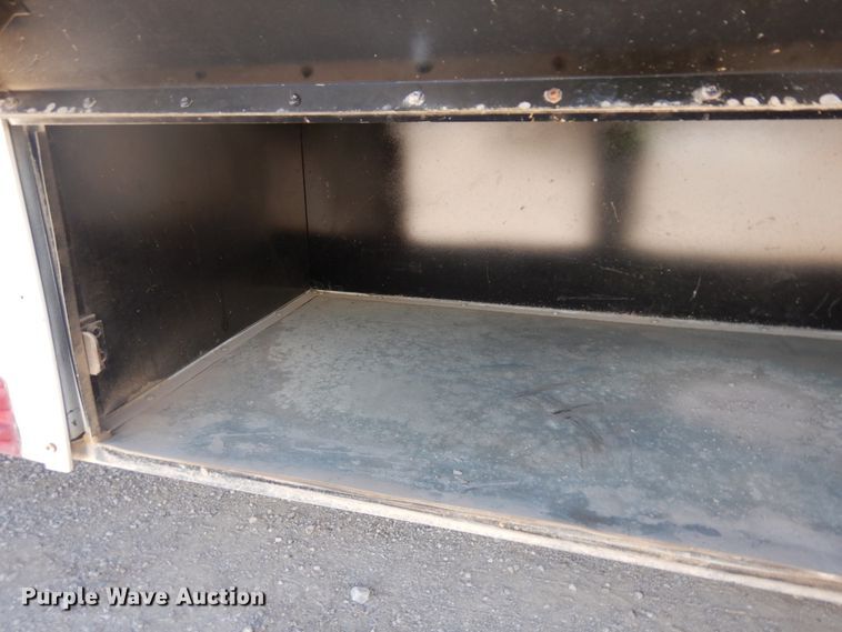 image for item IK9504 2001 Blue Bird All American  school bus