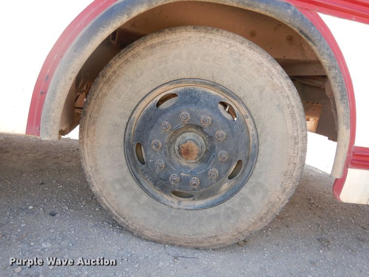 image for item IK9504 2001 Blue Bird All American  school bus