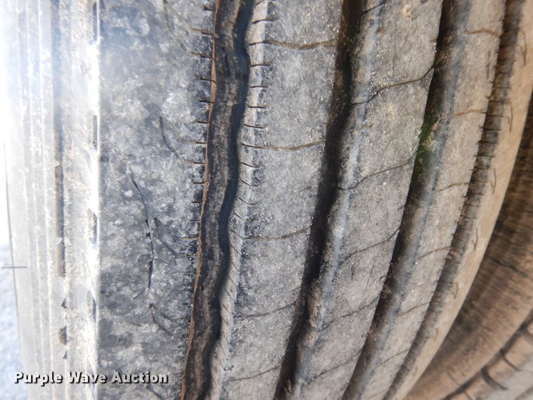 image for item IK9504 2001 Blue Bird All American  school bus