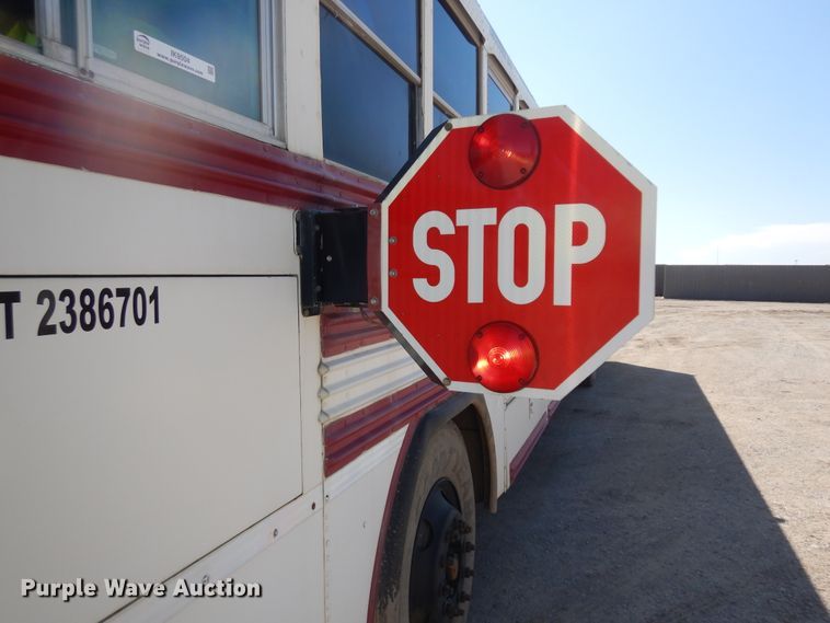 image for item IK9504 2001 Blue Bird All American  school bus