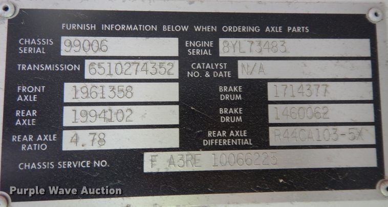 image for item IK9504 2001 Blue Bird All American  school bus