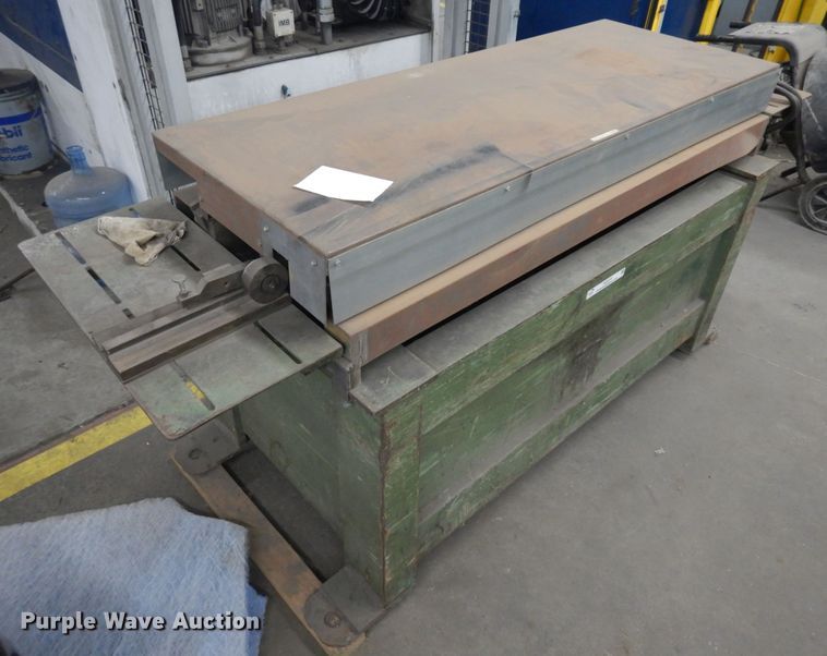 image for item IK9513 Lockformer roll former
