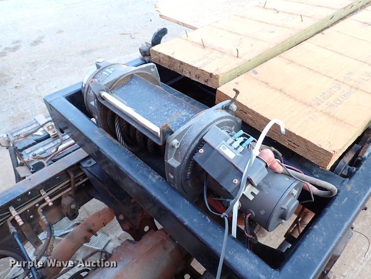 image for item IN9577 2007 GMC W3500  roll-off container truck