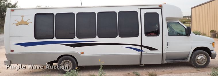 image for item IN9675 1998 Ford E450 Econoline  party bus