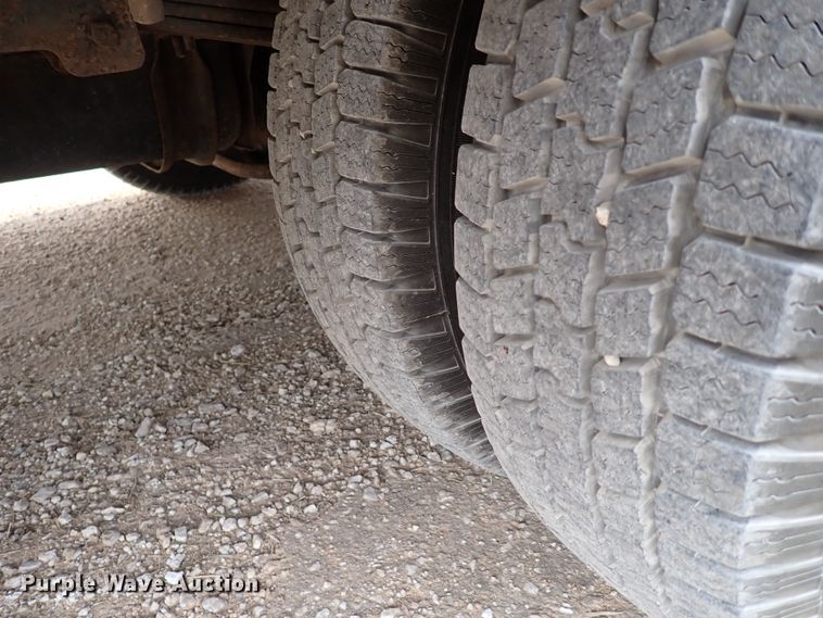 image for item IN9675 1998 Ford E450 Econoline  party bus