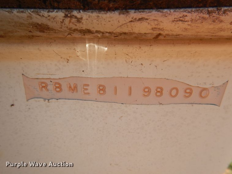 image for item IR9041 1990 Renken 2000  boat