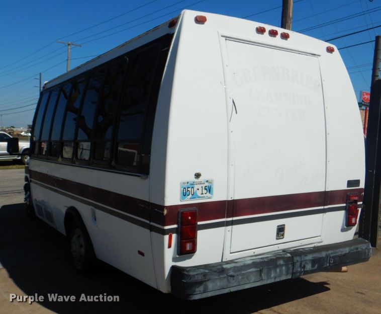 image for item IR9189 1997 Ford Econoline E350  shuttle bus