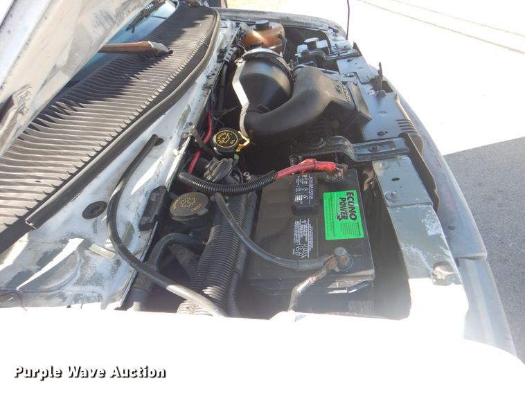 image for item IR9189 1997 Ford Econoline E350  shuttle bus