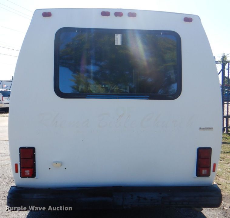image for item IR9195 1996 Ford Econoline E350  shuttle bus