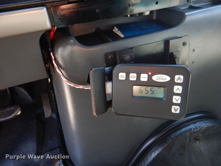 image for item IR9195 1996 Ford Econoline E350  shuttle bus