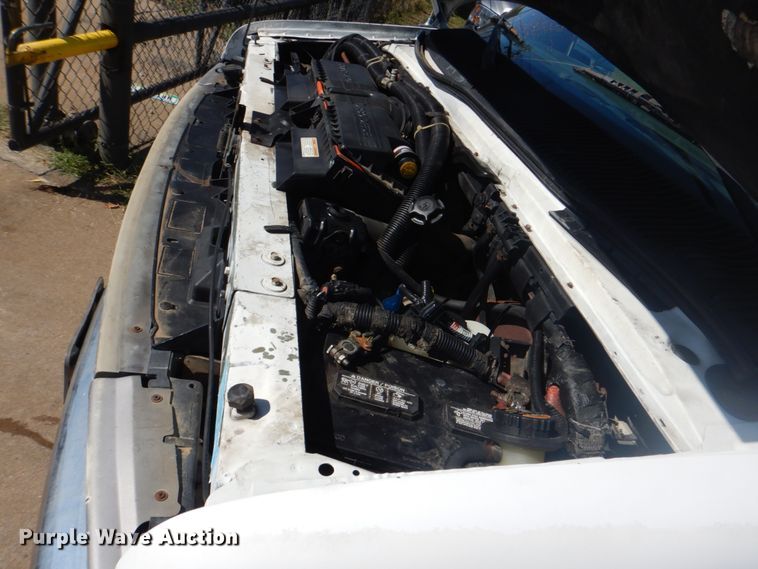 image for item IR9195 1996 Ford Econoline E350  shuttle bus