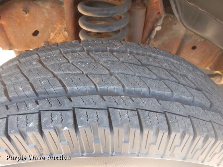 image for item IR9195 1996 Ford Econoline E350  shuttle bus