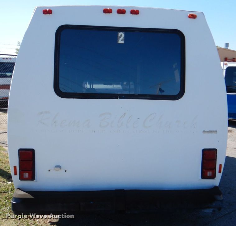 image for item IR9196 1996 Ford Econoline E350  shuttle bus