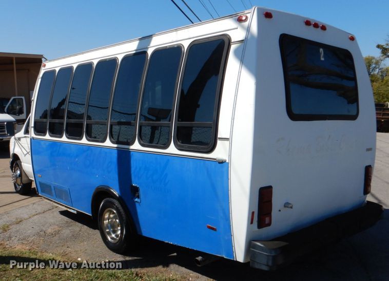 image for item IR9196 1996 Ford Econoline E350  shuttle bus