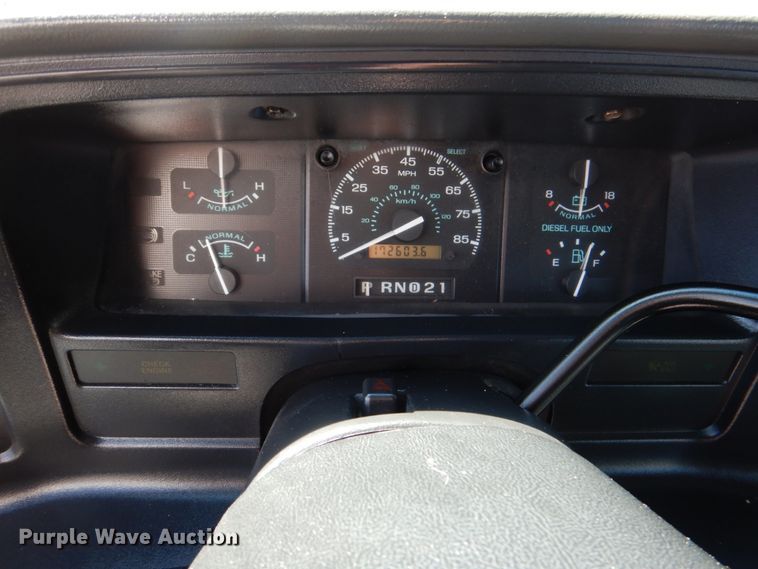 image for item IR9196 1996 Ford Econoline E350  shuttle bus