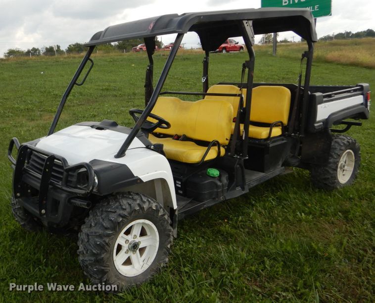 image for item JG9021 2016 John Deere Gator 855D S4  utility vehicle